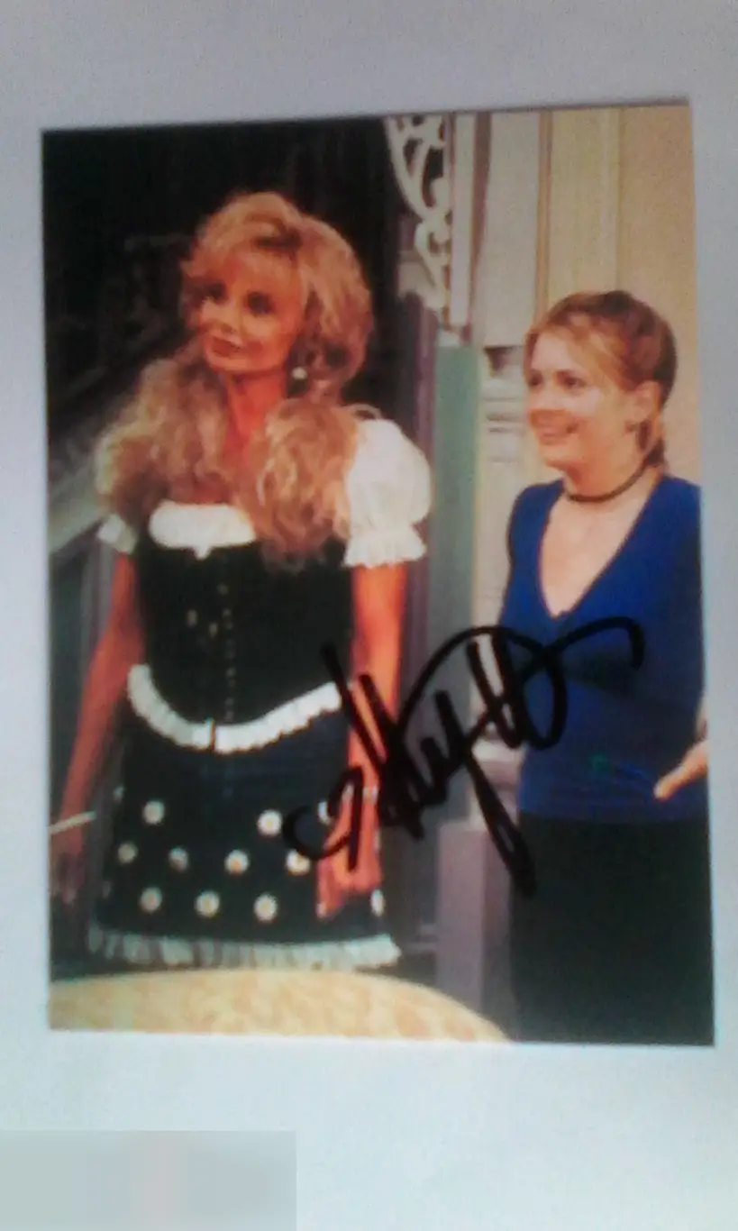 Мелисса Джоан Харт автограф на карточке Сабрина — маленькая ведьма