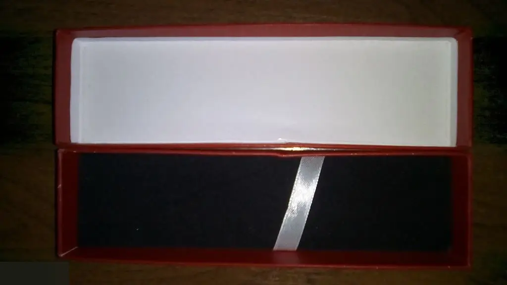 Подарочная коробка для ручки 2