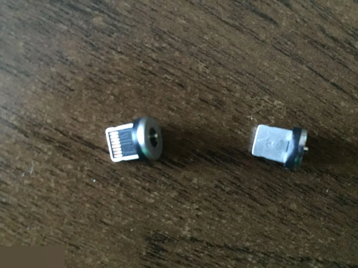 Переходник без кабеля для магнитой зарядки iPhone