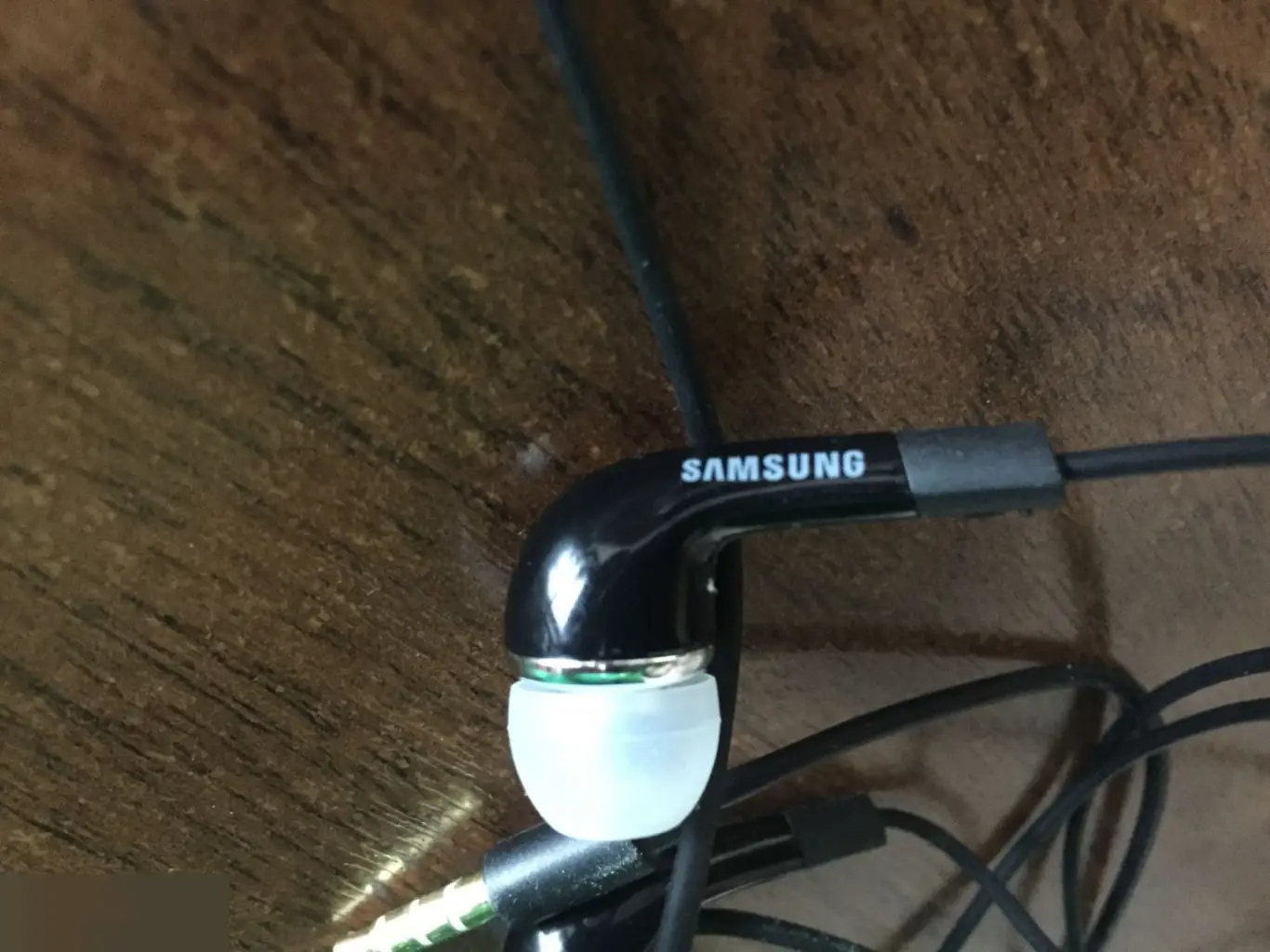 Наушники Samsung не использованные 1