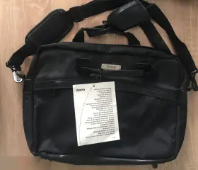 Сумка для ноутбука Amway новая без одной ножки