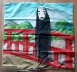 Каонаси Унесённые призраками чехол на подушку 45х43 см