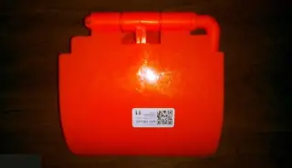 Держатель для туалетной бумаги на присоске