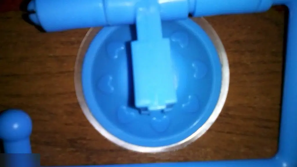 Держатель для туалетной бумаги на присоске 1