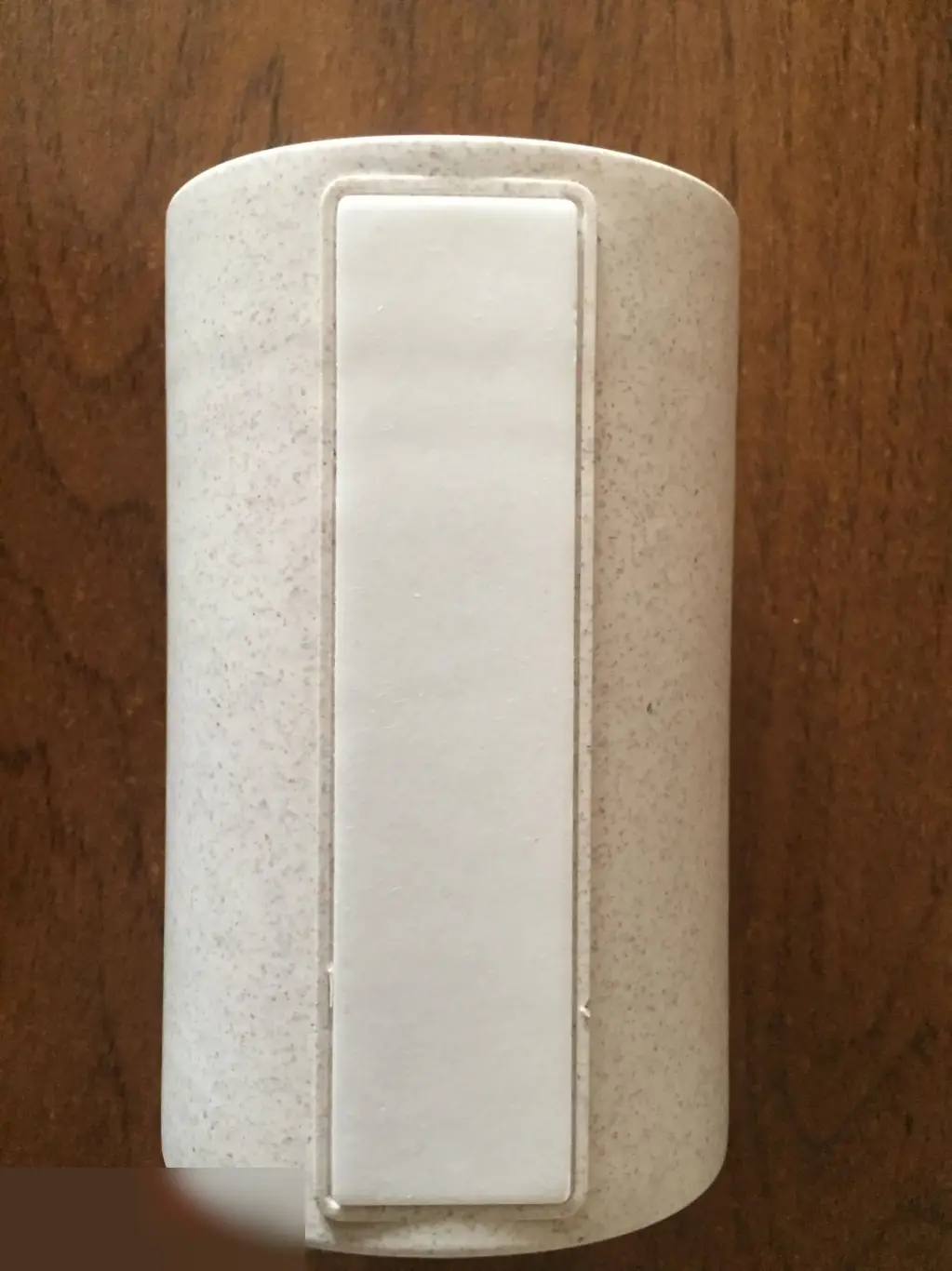 Настенный дозатор для зубной пасты 5