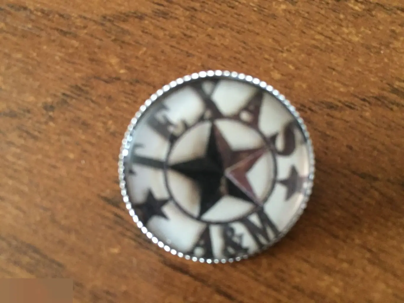 Брошь Texas A&M University