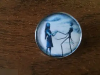 Брошь Кошмар перед Рождеством