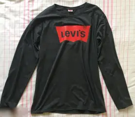 Мужская кофта Levi's размер 48-50