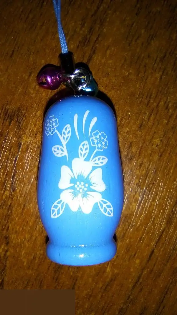 Матрёшка подвеска для телефона 2