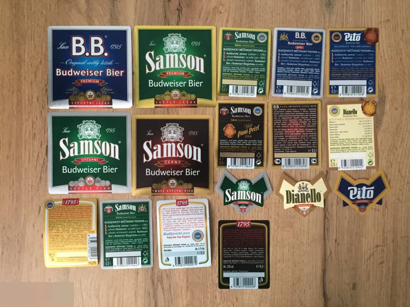 Samson Чехия пивные этикетки 17 штук