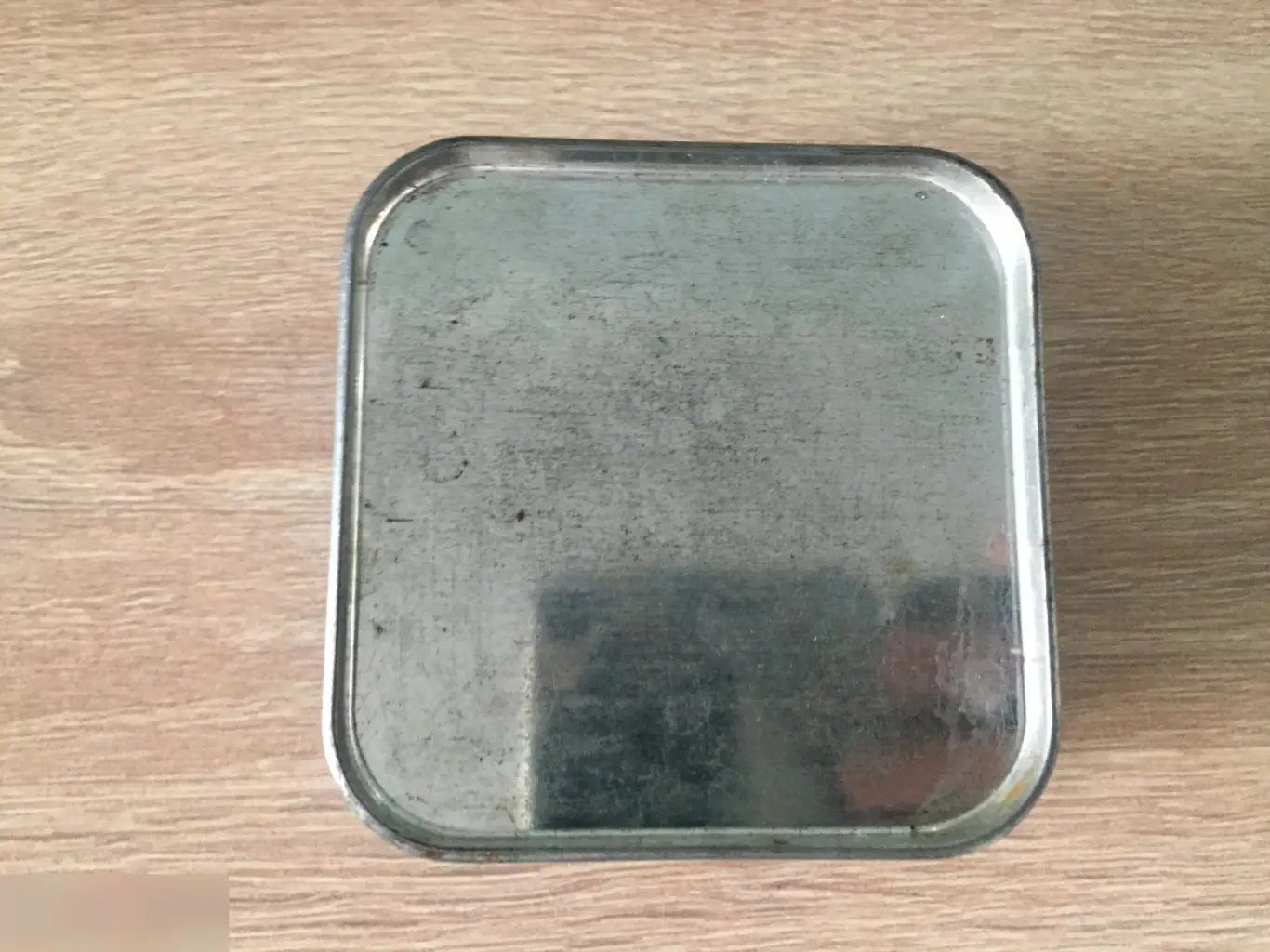 С Новым Годом! Металлическая баночка коробочка 2000-е 5