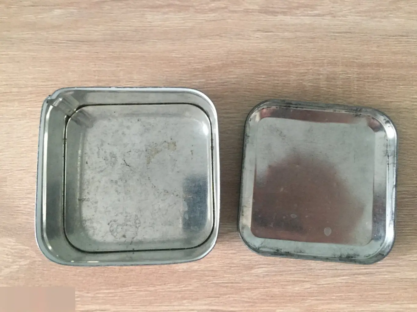 С Новым Годом! Металлическая баночка коробочка 2000-е 6