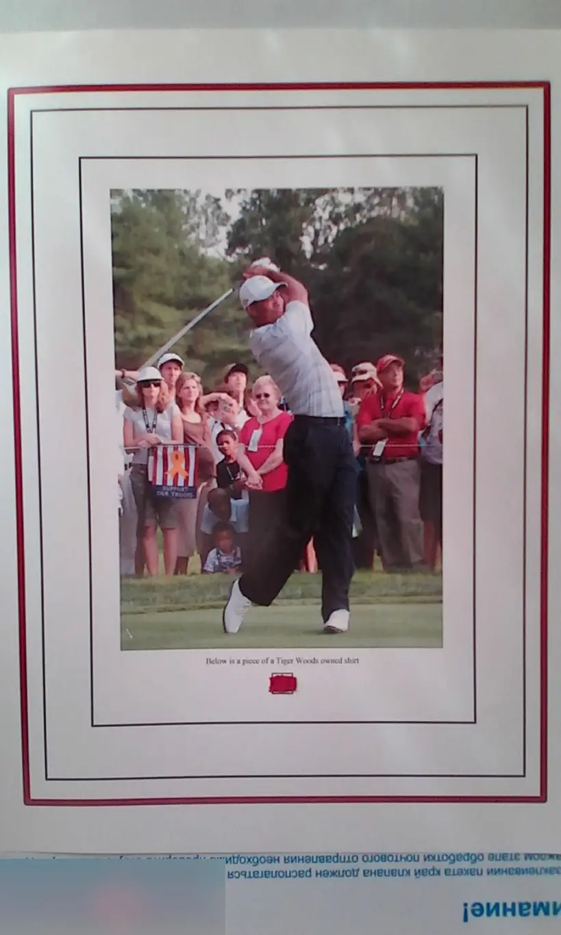 Кусочек рубашки Тайгера Вудса