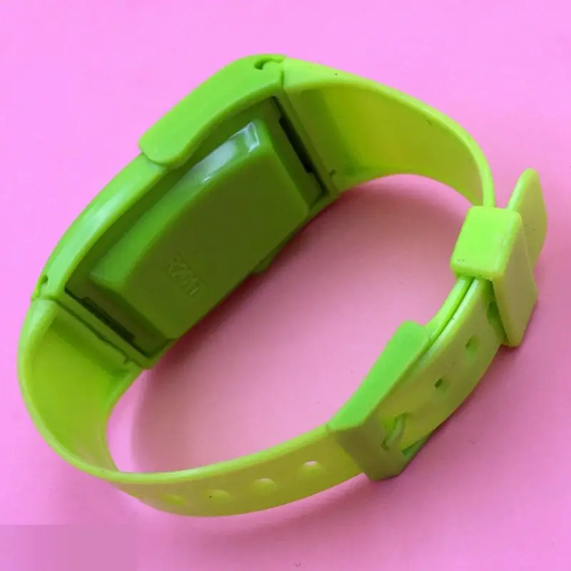 Часы-калькулятор наручные черные 1