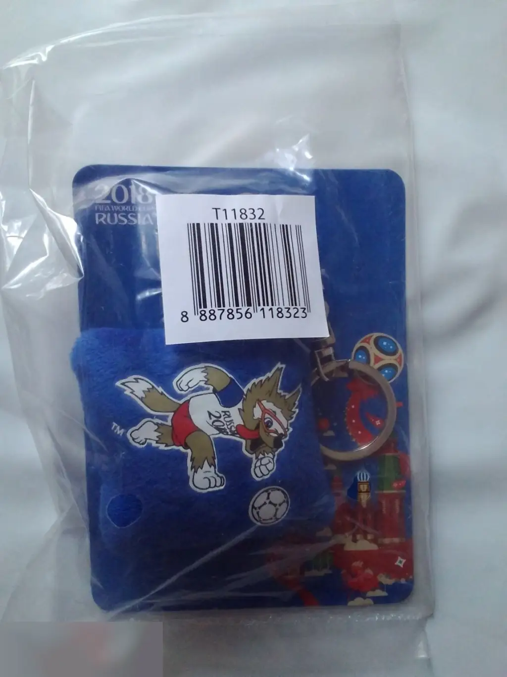 Брелок-подушечка Zabivaka 2018 FIFA World Cup Russia™