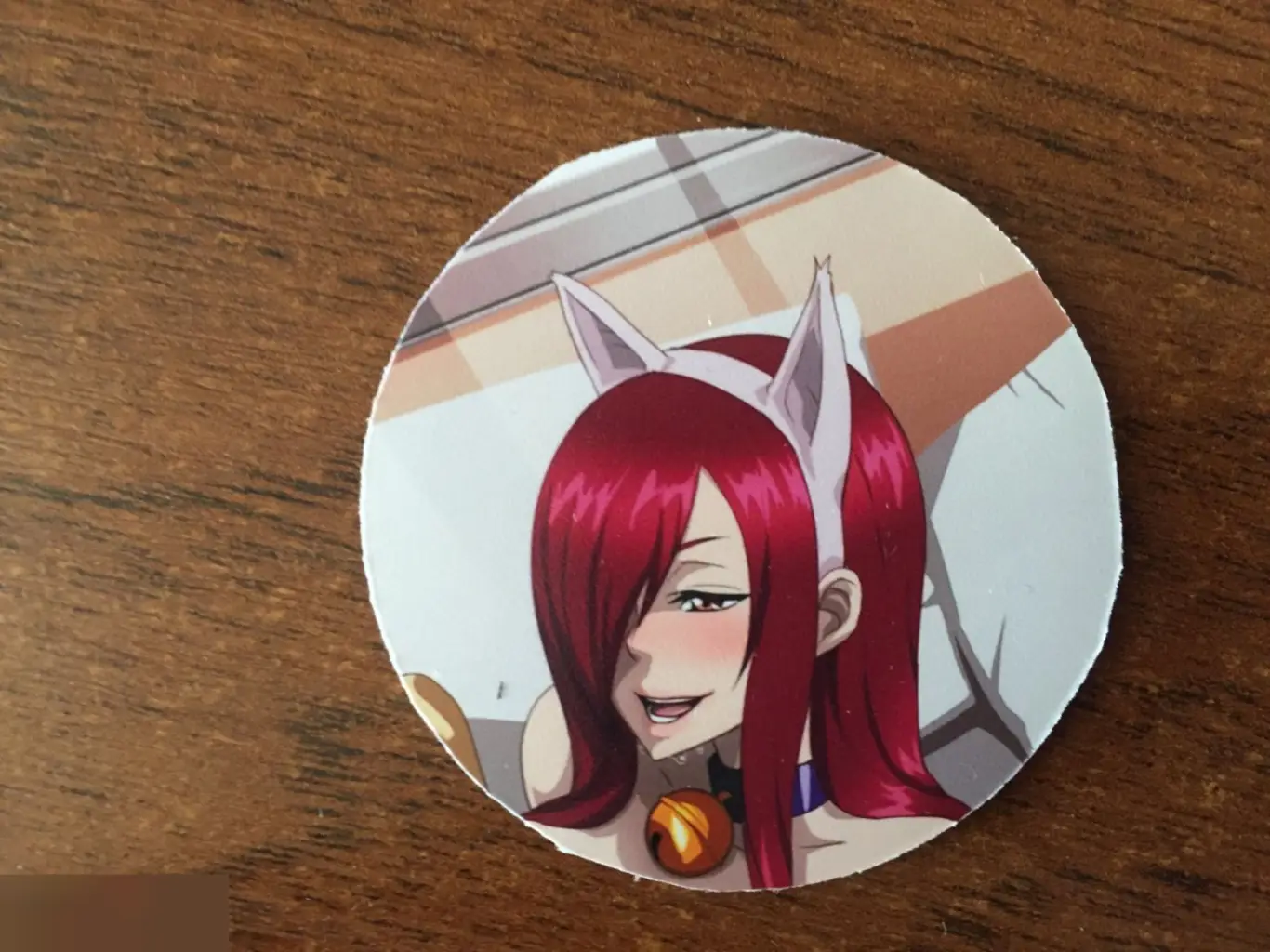 Эрза Скарлет Хвост Феи Fairy Tail аниме магнит 4,9 см