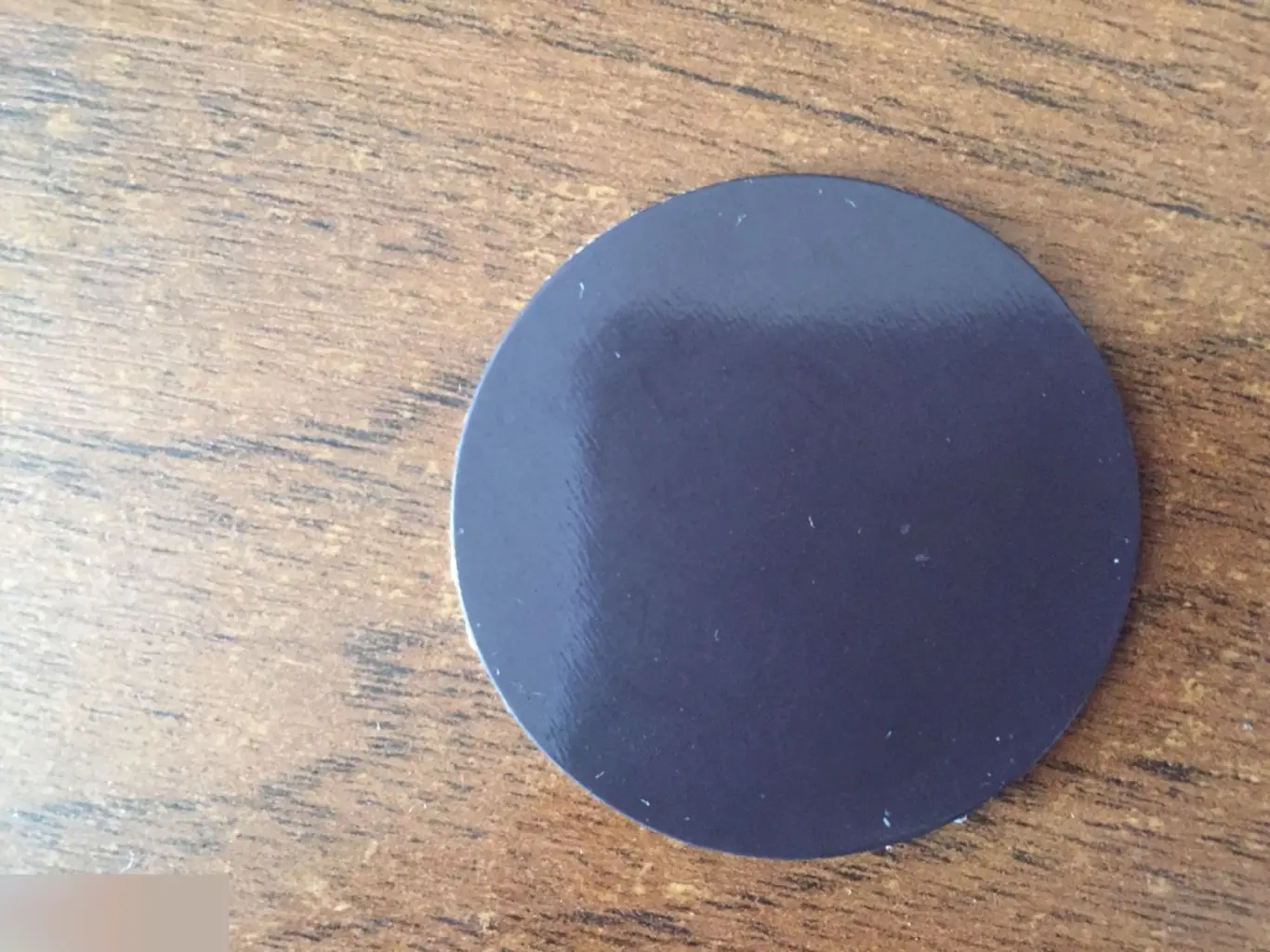 Эрза Скарлет Хвост Феи Fairy Tail аниме магнит 4,9 см 1