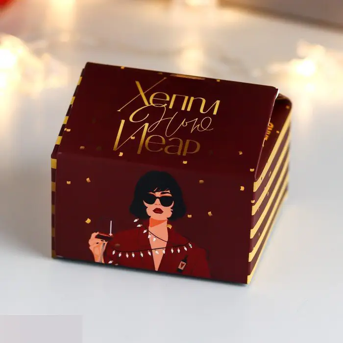 На модный шопинг в Новом году. Картонная копилка 1