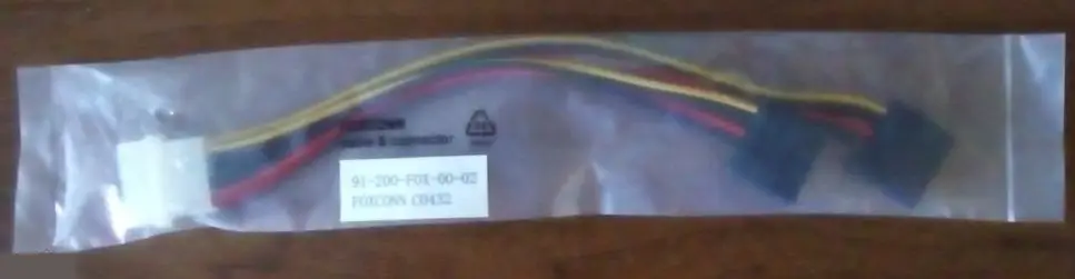 Molex-SATA кабель переходник питания Foxconn новый