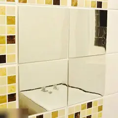 Зеркало-наклейка 15х15 см 9 штук