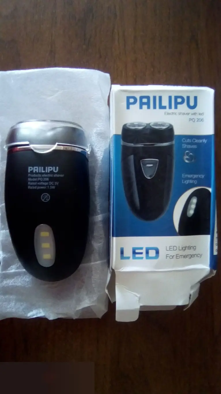 Мужская электробритва беспроводная на батарейках 3