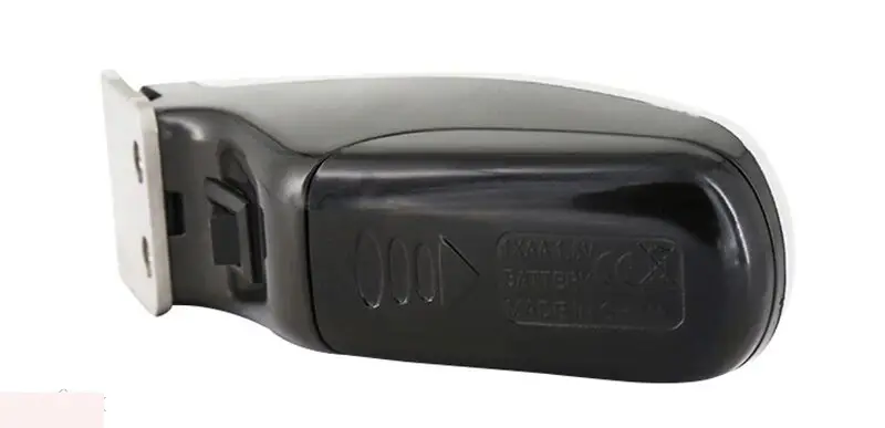 Машинка для стрижки волос и бороды Kemei KM-666 3