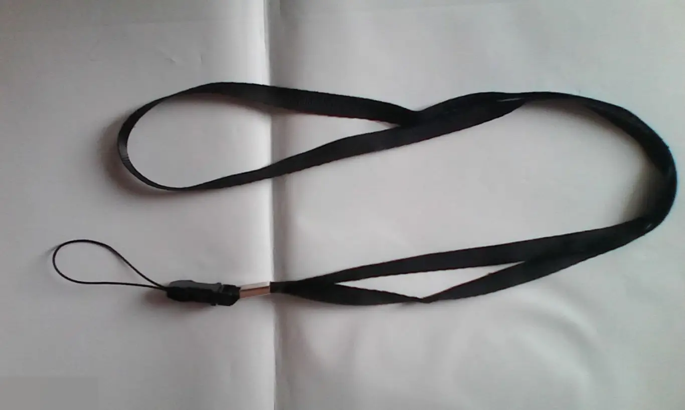Шнурок на шею для телефона