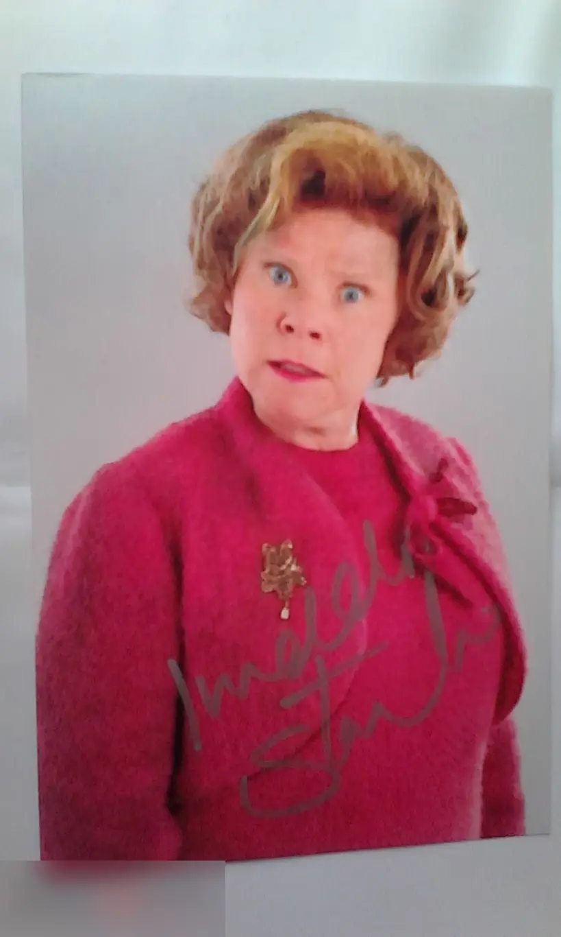 Имельда Стонтон автограф на фото Гарри Поттер