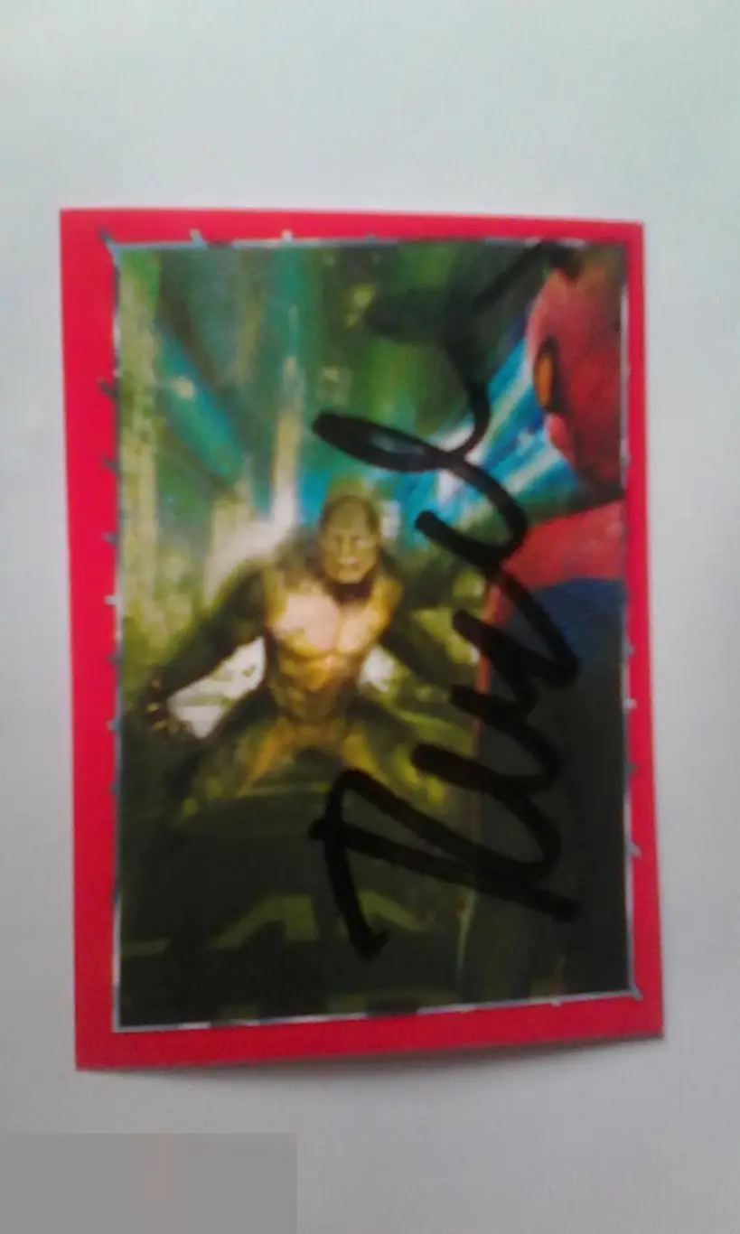 Рис Иванс автограф на наклейке Новый Человек-паук