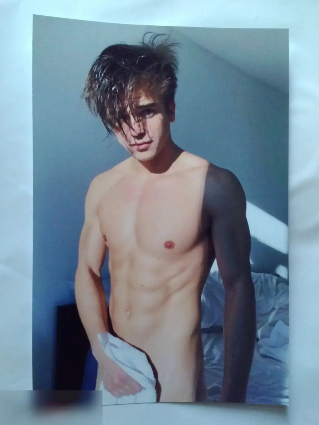 Ривер Виипери модель современное фото 10*15 см