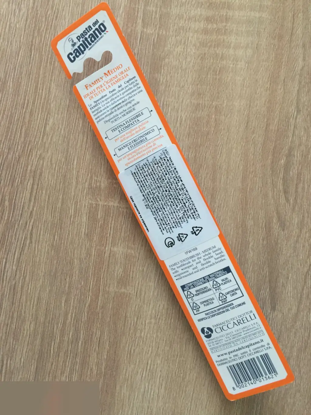 Зубная щетка Pasta del Capitano Medium средняя жесткость Китай 1