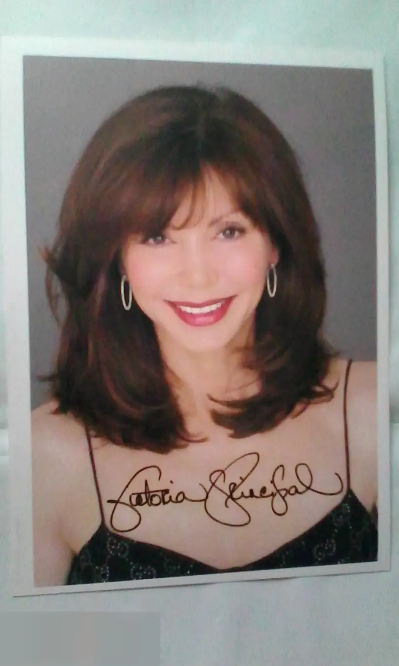 Виктория Принсипал напечатанный автограф принт