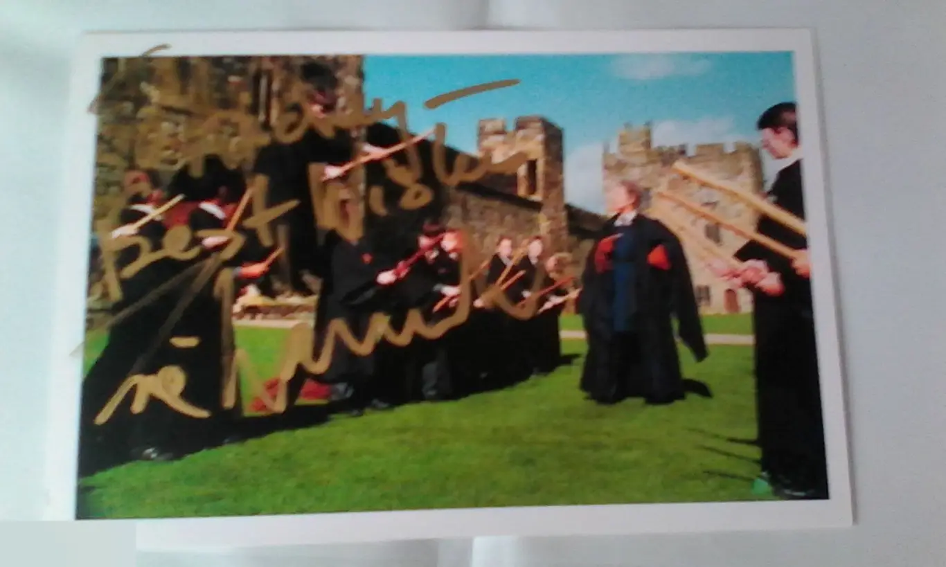 Зои Уонамейкер автограф Гарри Поттер