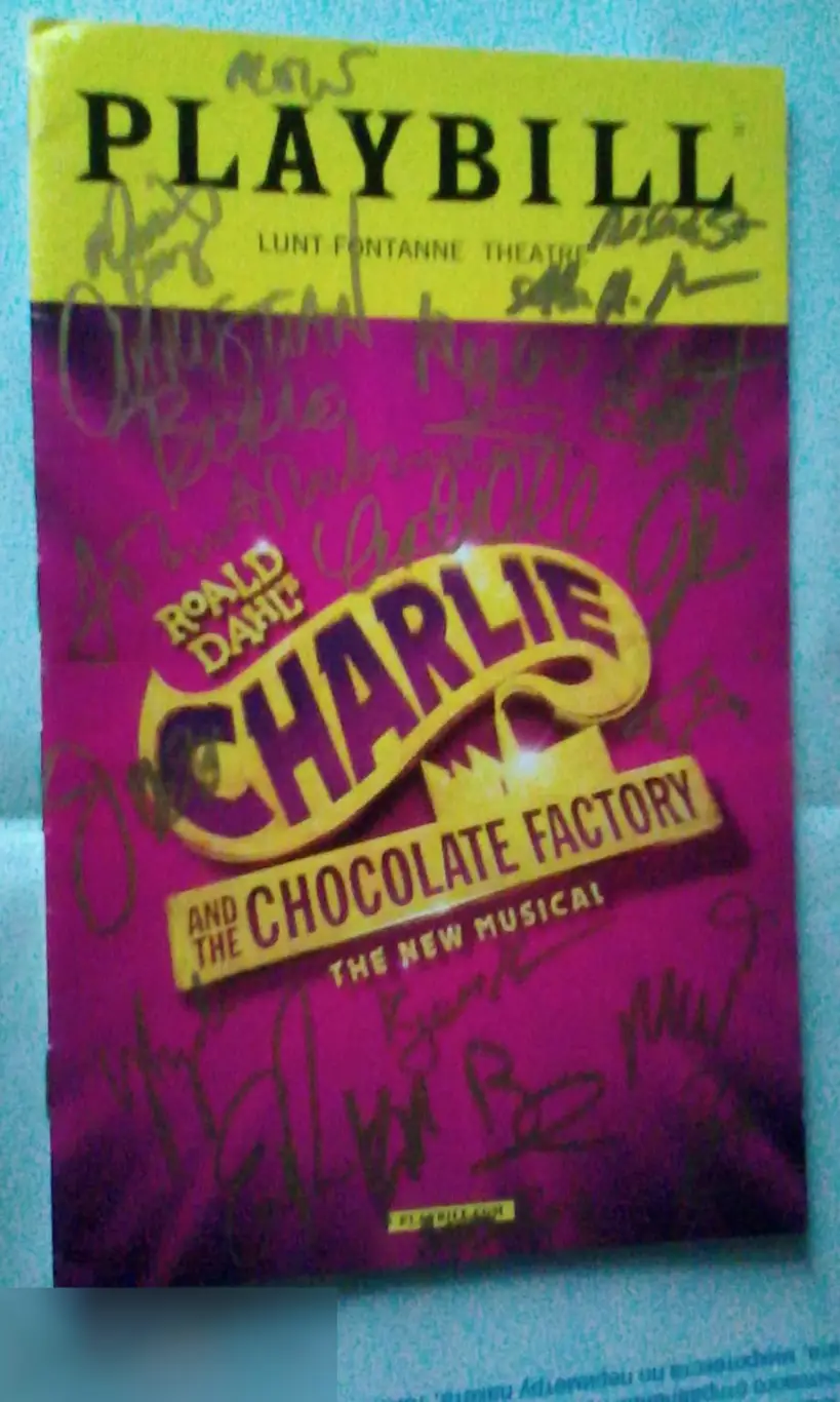 Автографы актёров Charlie and the Chocolate Factory Бродвей Кристиан Борль и другие