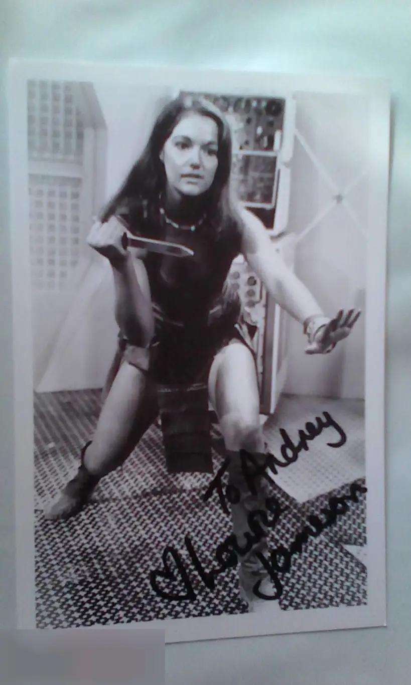 Луиз Джеймисон автограф