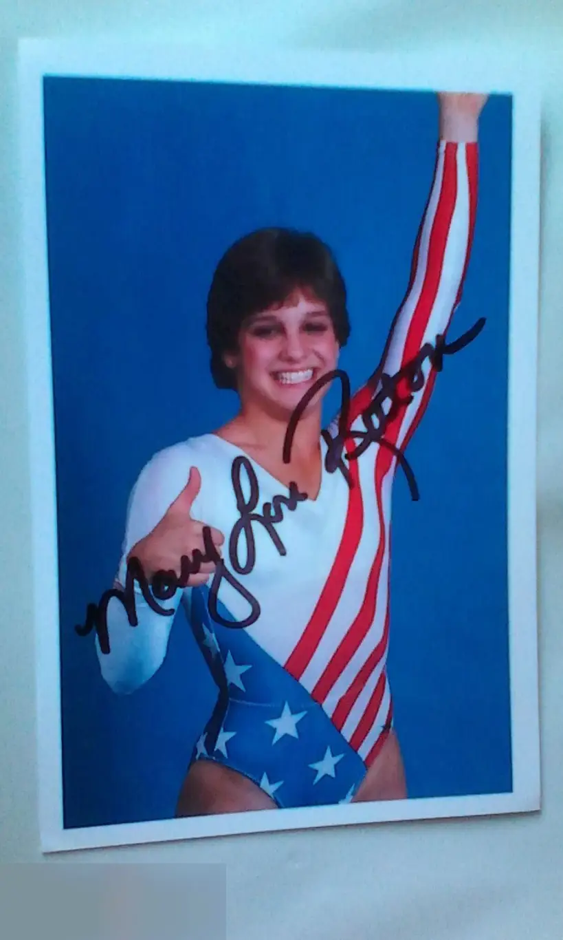 Мэри Лу Реттон автограф