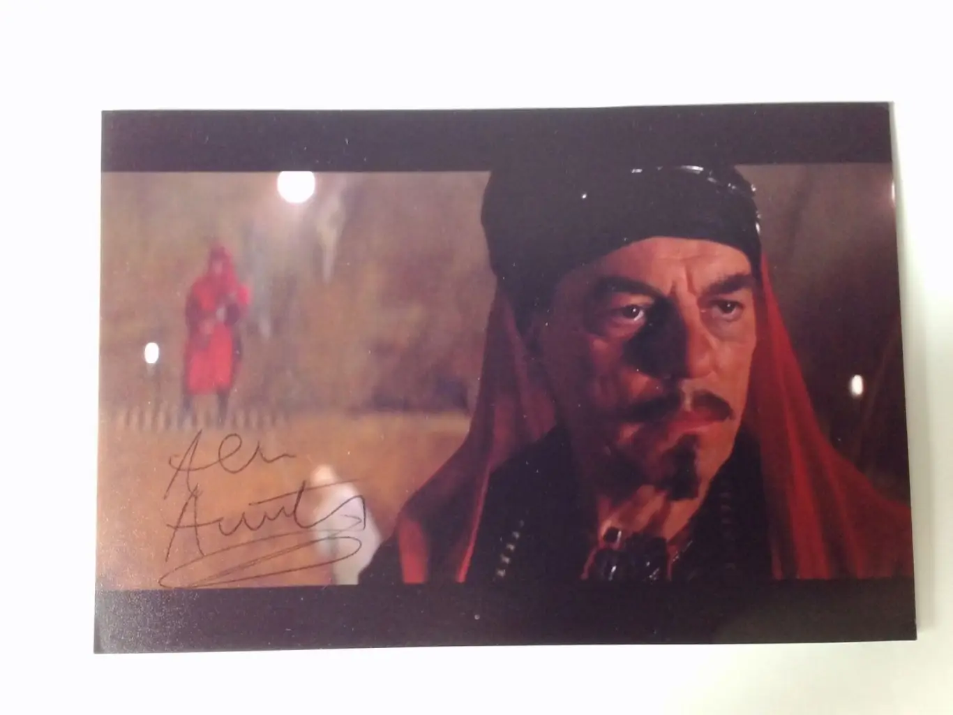 Алан Армстронг автограф на фото Мумия возвращается