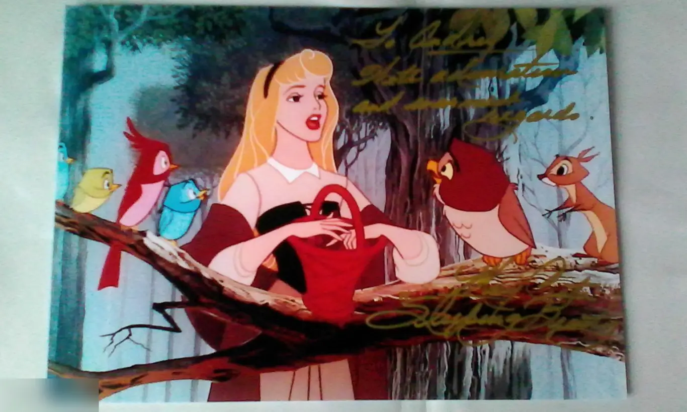 Мэри Коста автограф на фото Спящая красавица