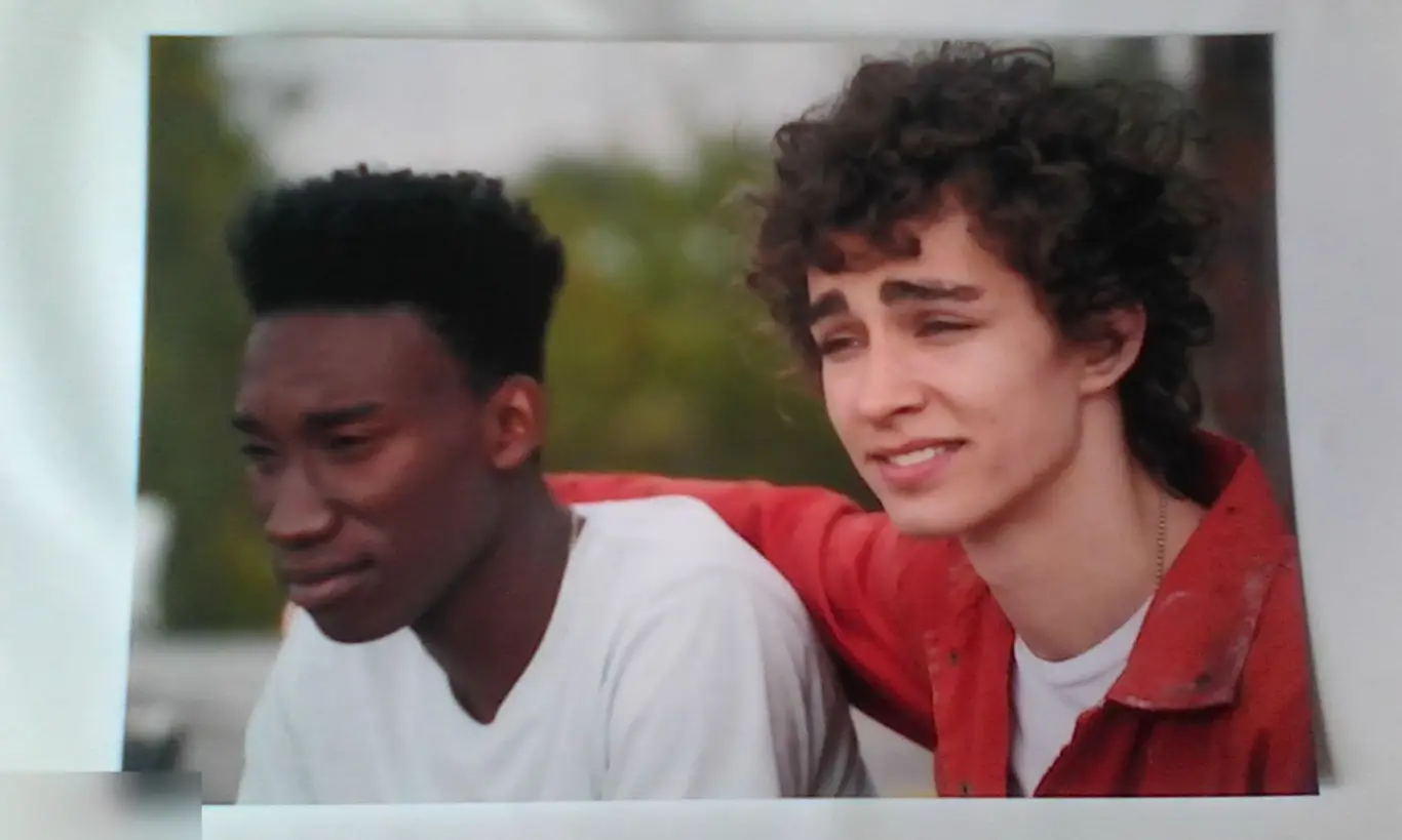 Нейтан Стюарт-Джарретт Роберт Шиэн современное фото 10*15 см Отбросы Плохие