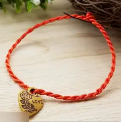 Браслет красная нить