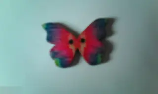 Деревянная бабочка для скрапбукинга 2х2-2,5 см