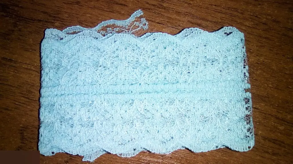 Кружевная лента тесьма 100*4,5 см