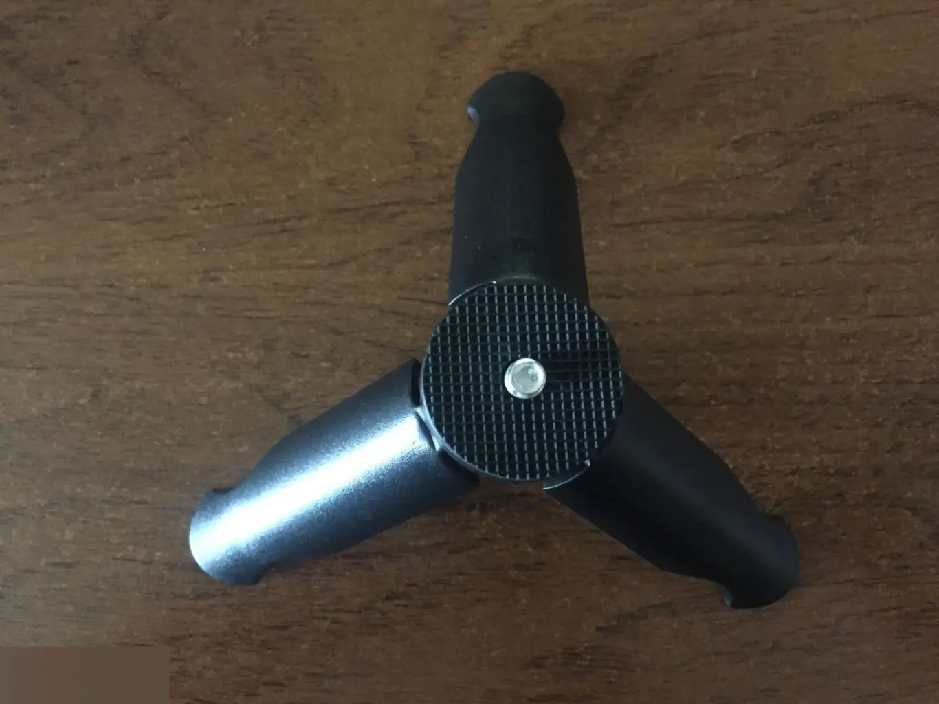 Мини-штатив 3