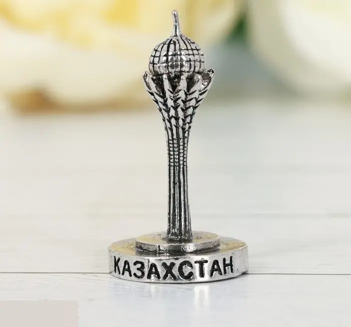 Казахстан фигурка 4,4х2,2 см