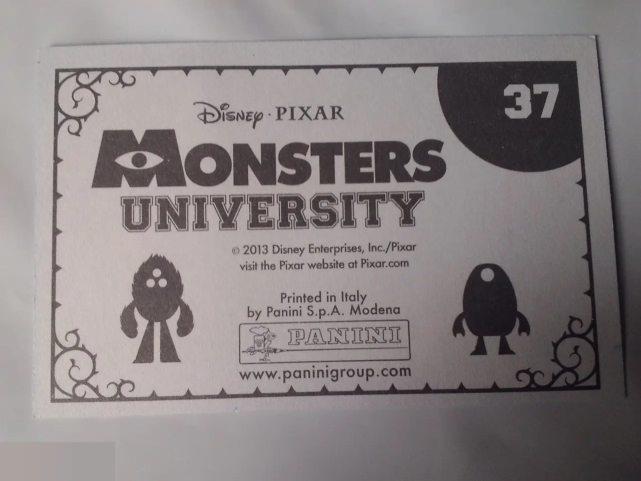 Билли Кристал автограф автопен на наклейке Университет монстров 1