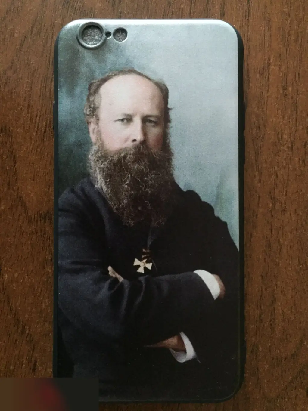 Чехол бампер iPhone 6 Василий Верещагин