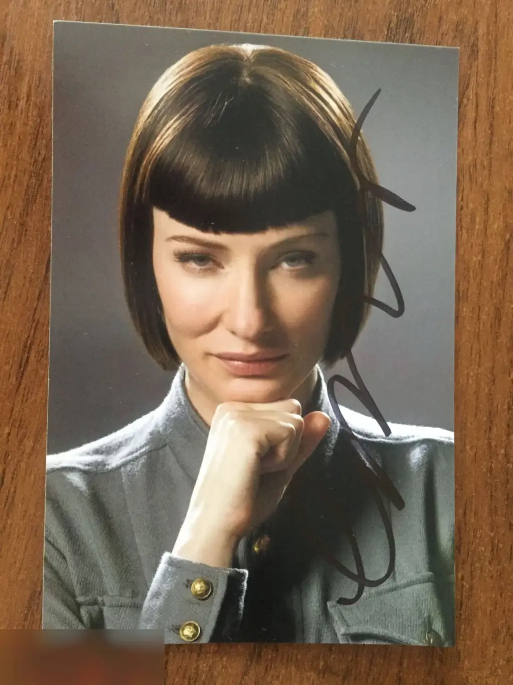 Кейт Бланшетт автограф на фото Индиана Джонс и Королевство хрустального черепа