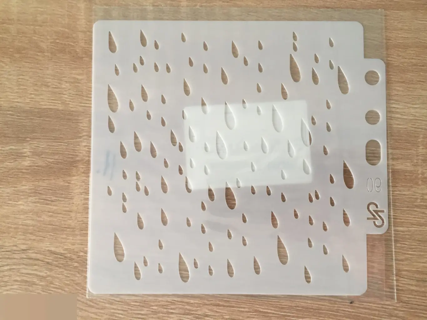 Трафарет капельки 13 см