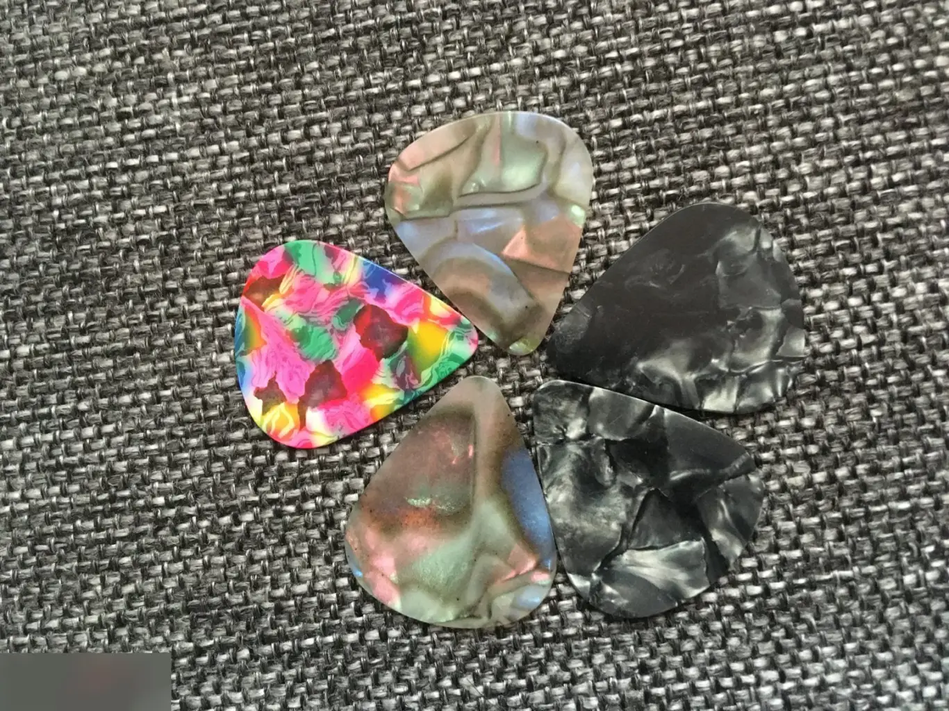 Медиаторы 0,71 мм 5 штук