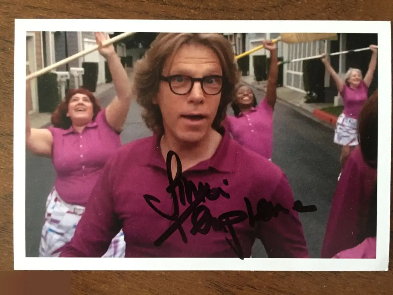 Саймон Темплман автограф Соседи